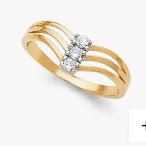 10k Yellow Gold Dainty ring size 7